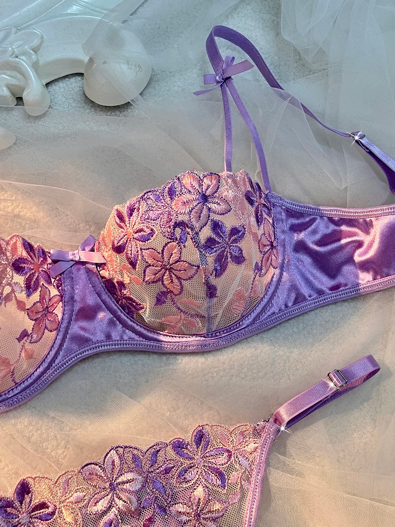 Valentine's Eve Light Purple Danuben of a Seductive Night