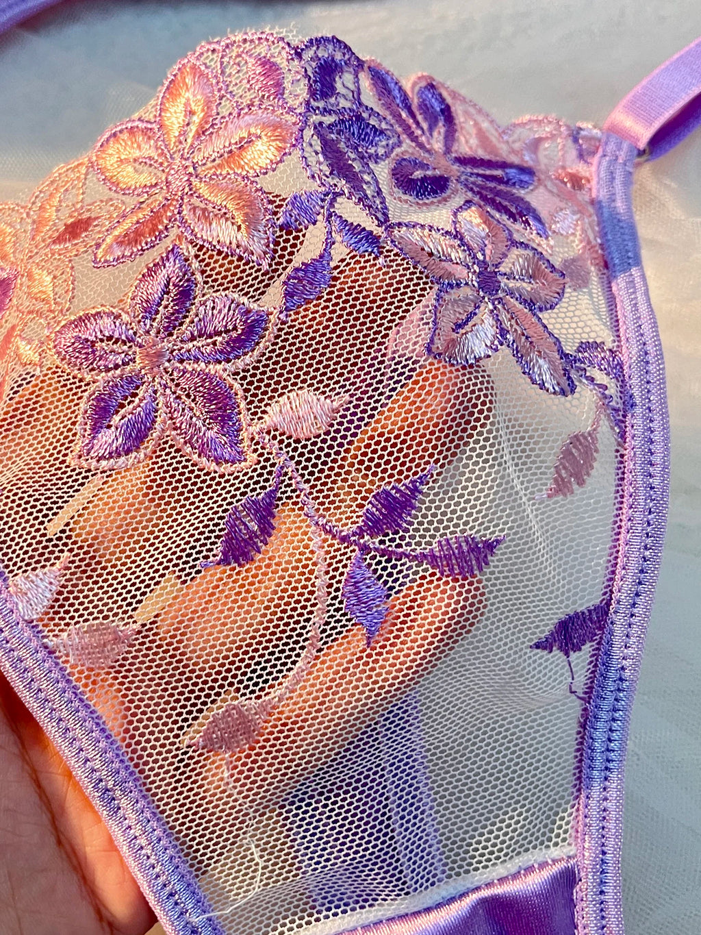 Valentine's Eve Light Purple Danuben of a Seductive Night