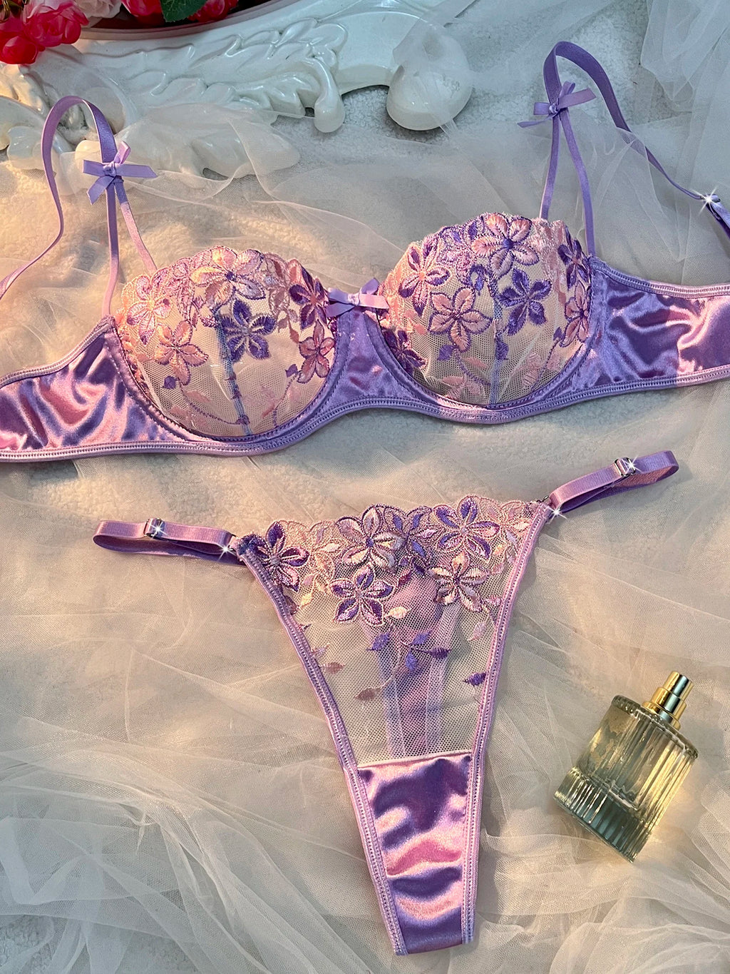 Valentine's Eve Light Purple Danuben of a Seductive Night